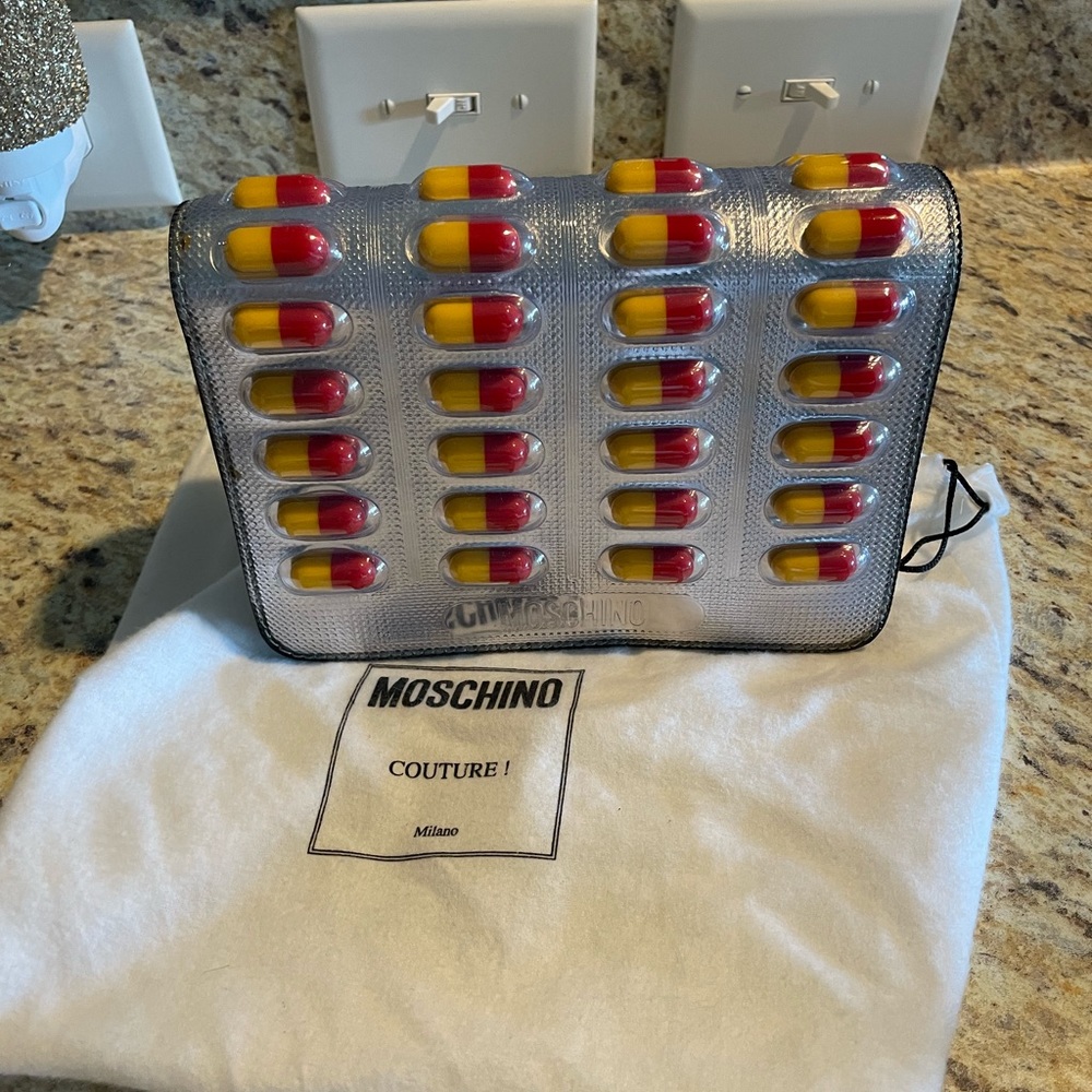 Moschino x Jeremy Scott Pill Capsule Crossbody - Picture 2 of 10
